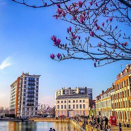 Le Quai 24 *